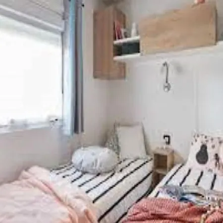 Mobil-home Pour 7 Avec Terrasse Et Equipements - Api-1-52-492 Кемпинг *