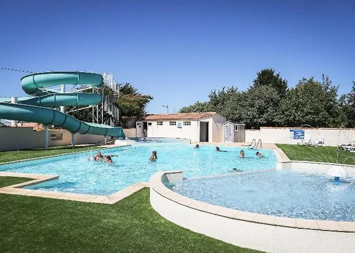 Mobil-home Pour 7 Avec Terrasse Et Equipements - Api-1-52-492 Kemping