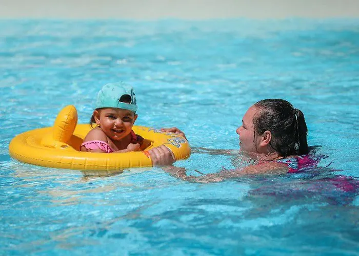 Mobil-home Pour 7 Avec Terrasse Et Equipements - Api-1-52-492 *